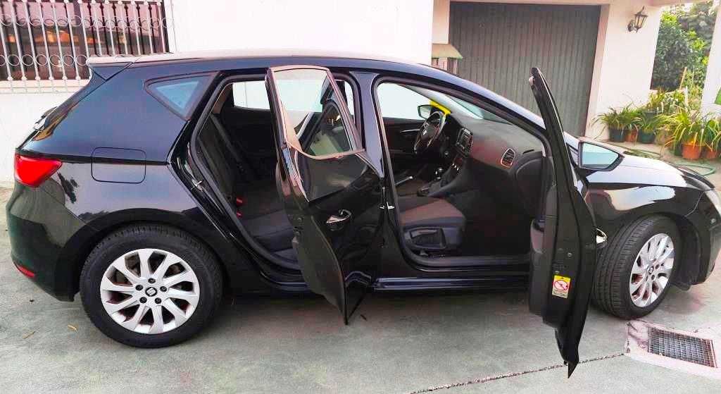 Seat Leon 1.6 TDI Ecomotive 110cv / 138€ mês