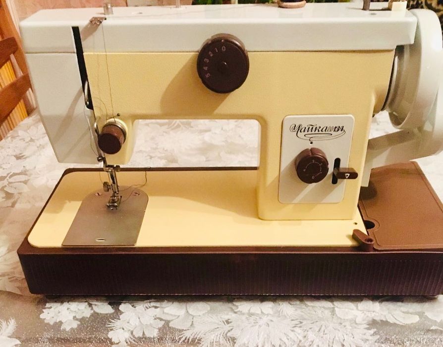 Швейная машинка Чайка 134 в отличном состоянии