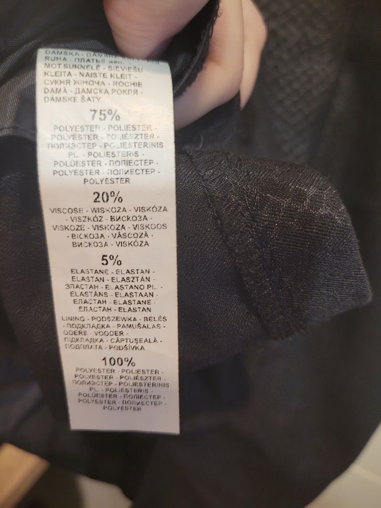 Sukienka ołówkowa Mohito M