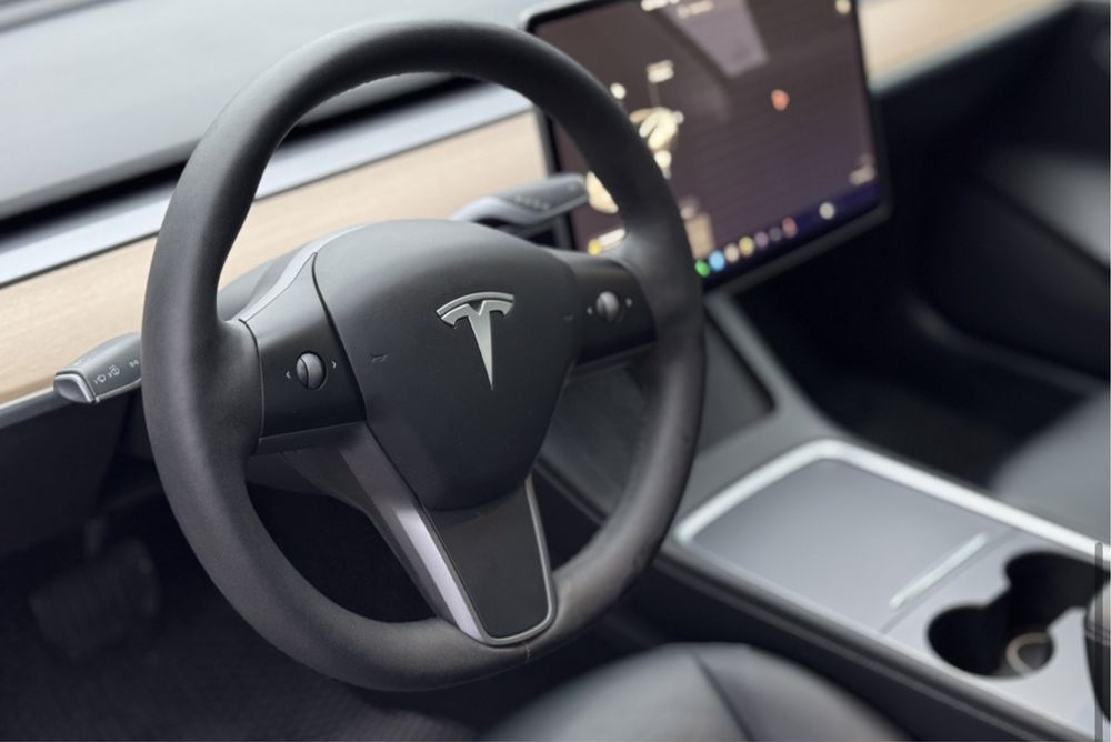 Аренда Авто Тесла 3 dual motor 2022г. Прокат Тесла