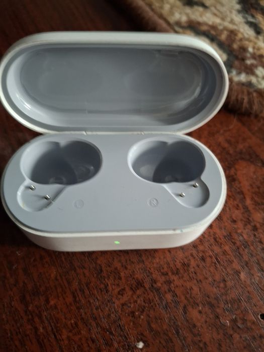 Ładowarka Stacja do słuchawek oppo