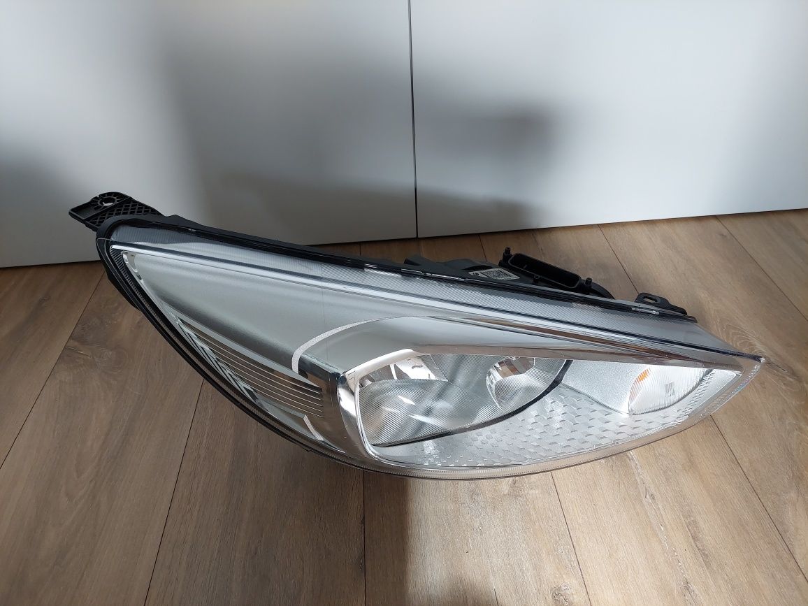 Lampa prawa Ford Focus F1EB-13W029-AEA30