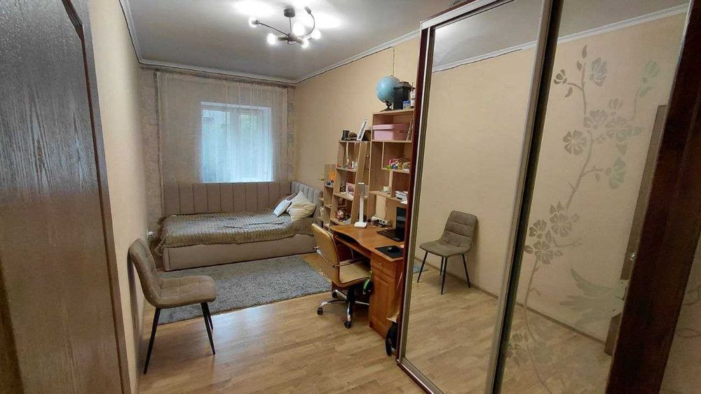 Продам 3-к квартиру з АВТОНОМНИМ ОПАЛЕННЯМ Філософська Лесі Українки