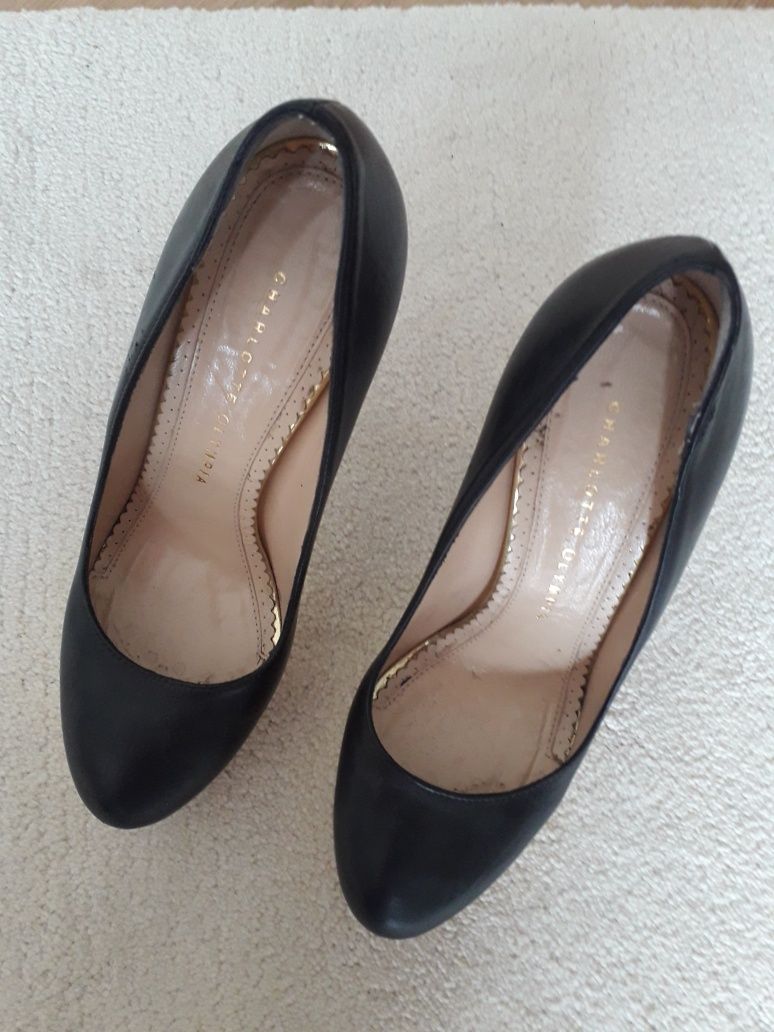 Sapatos de senhora,usados,de marca Charlotte Olympia,numero 37