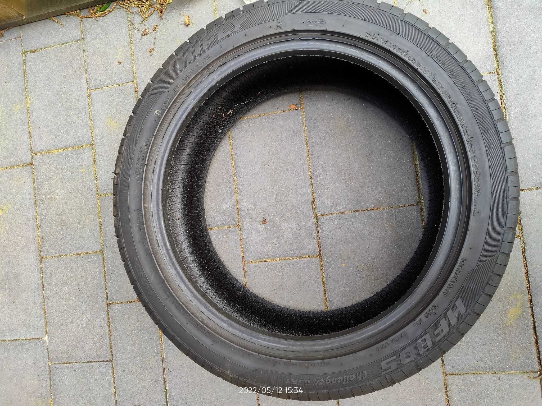 Opona letnia HF805 225/45R17 94W Doskonały stan