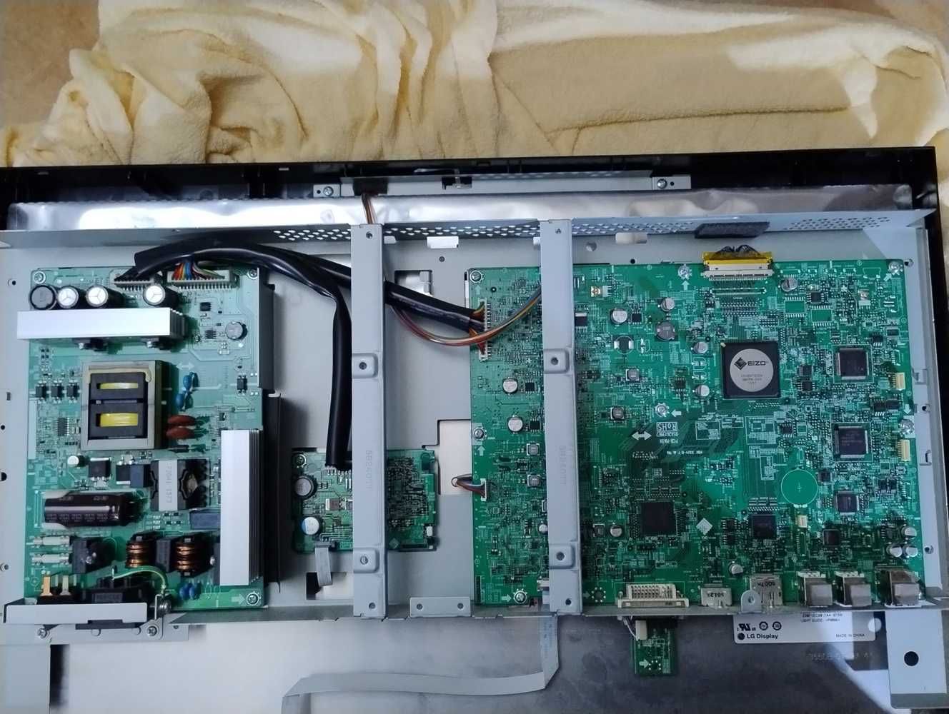 Monitor EIZO 23 Coloredge CS230  uszkodzony na części