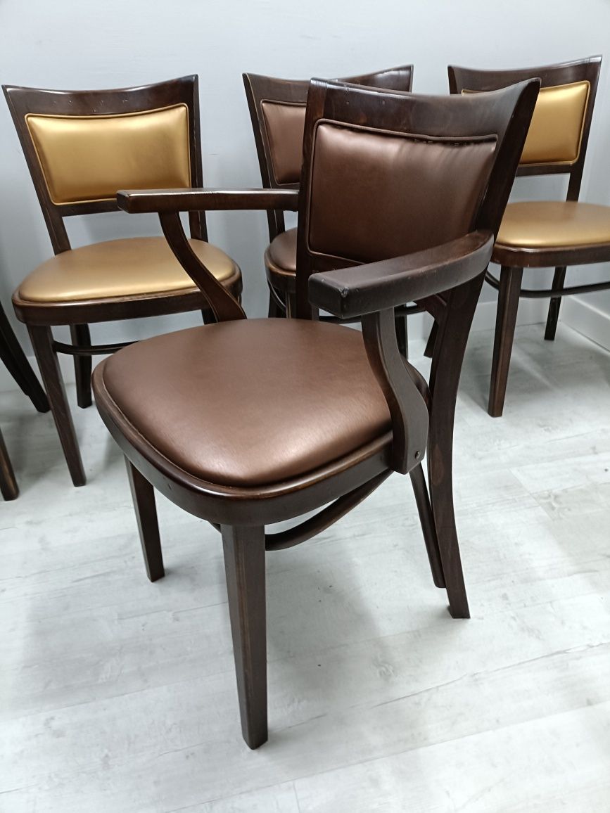 Drewniane krzesła gięte Thonet bardzo masywne i stabilne
