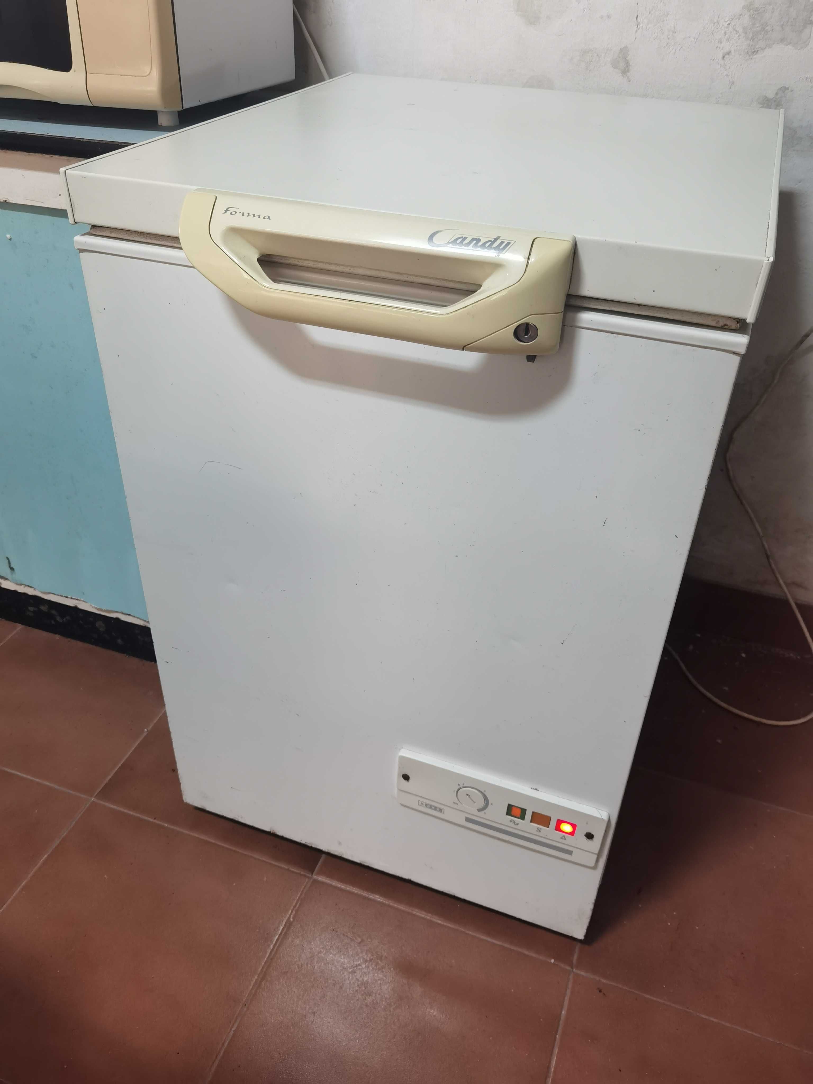 Arca congeladora CANDY - 125 lt - otimo estado