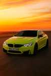 Bmw M4 verde florescente/ branco