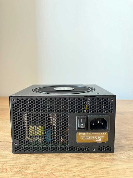 Блок живлення Seasonic Focus Gold 450W (SSR-450FM)