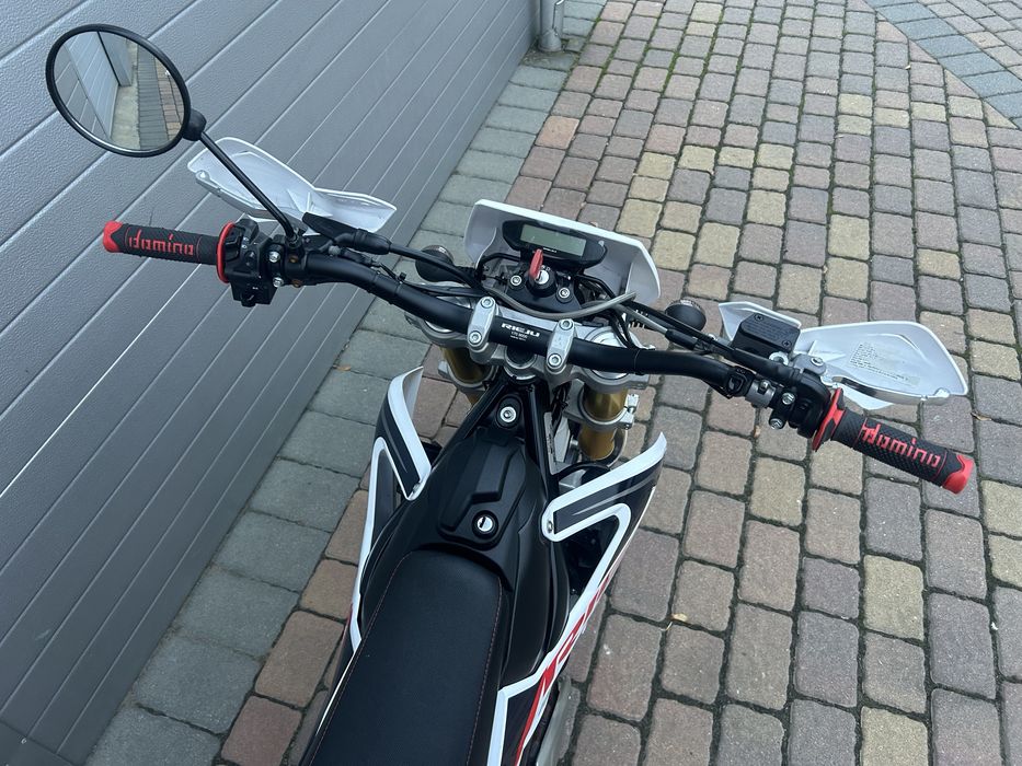 Rieju MRT 125 PRO 2023r Marathon 125 4T Supermoto (beta,yamaha wr,dt)