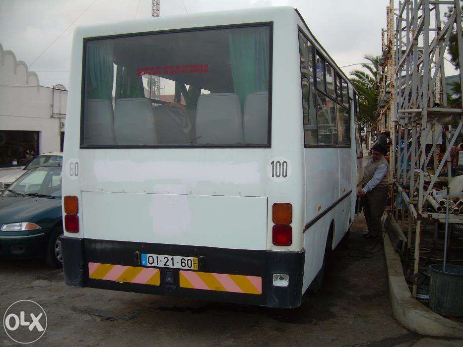AUTOCARRO, mini bus NISSAN CABSTAR H40 de 22 Lugares