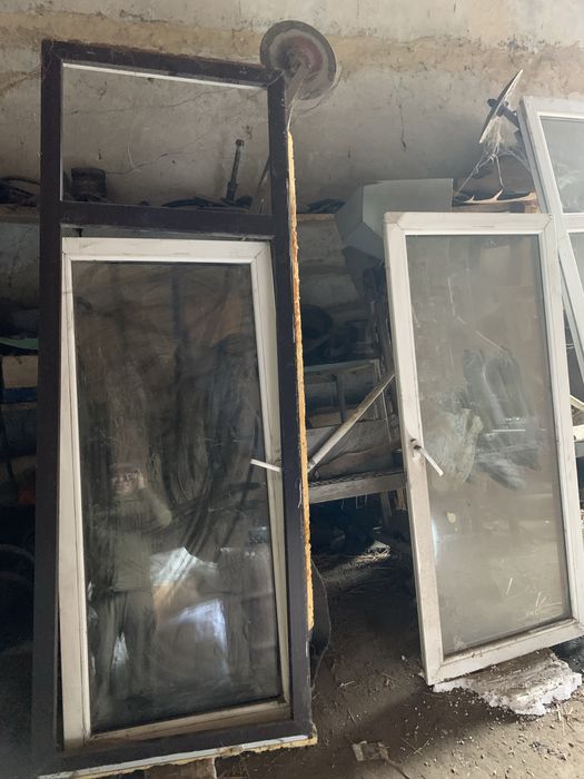 Продам металопластикові вікна та двері