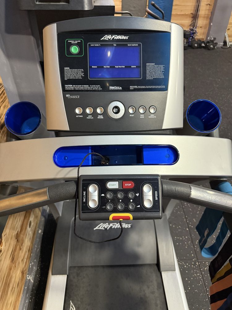 Passadeira Life Fitness Ginásio