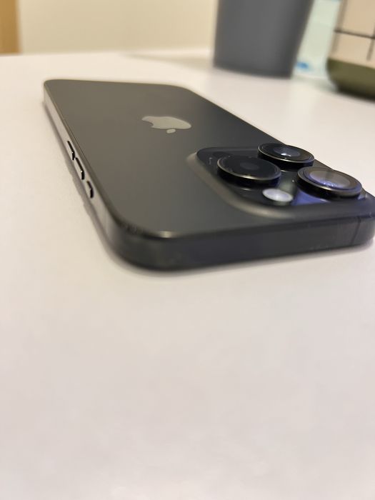 Iphone 15 pro - exelente