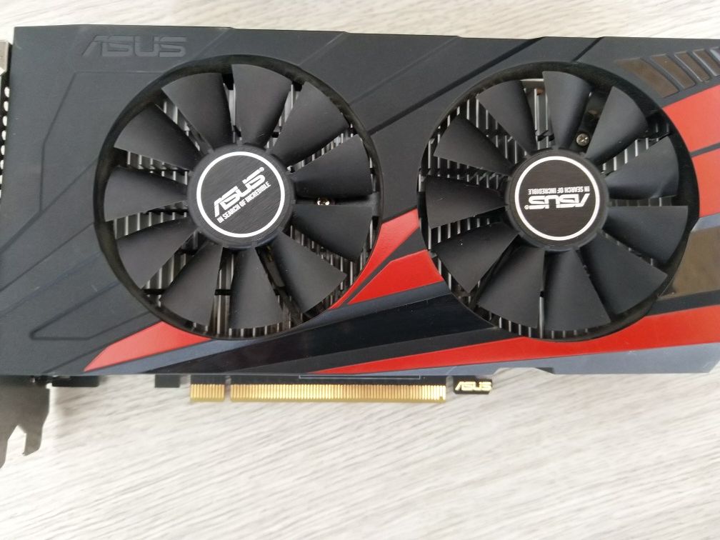 Gráfica ASUS GTX 1050 O2GB com Problemas .