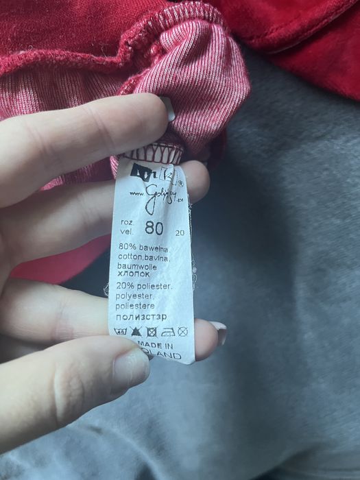 Czerwona bluza niemowlęca r.80