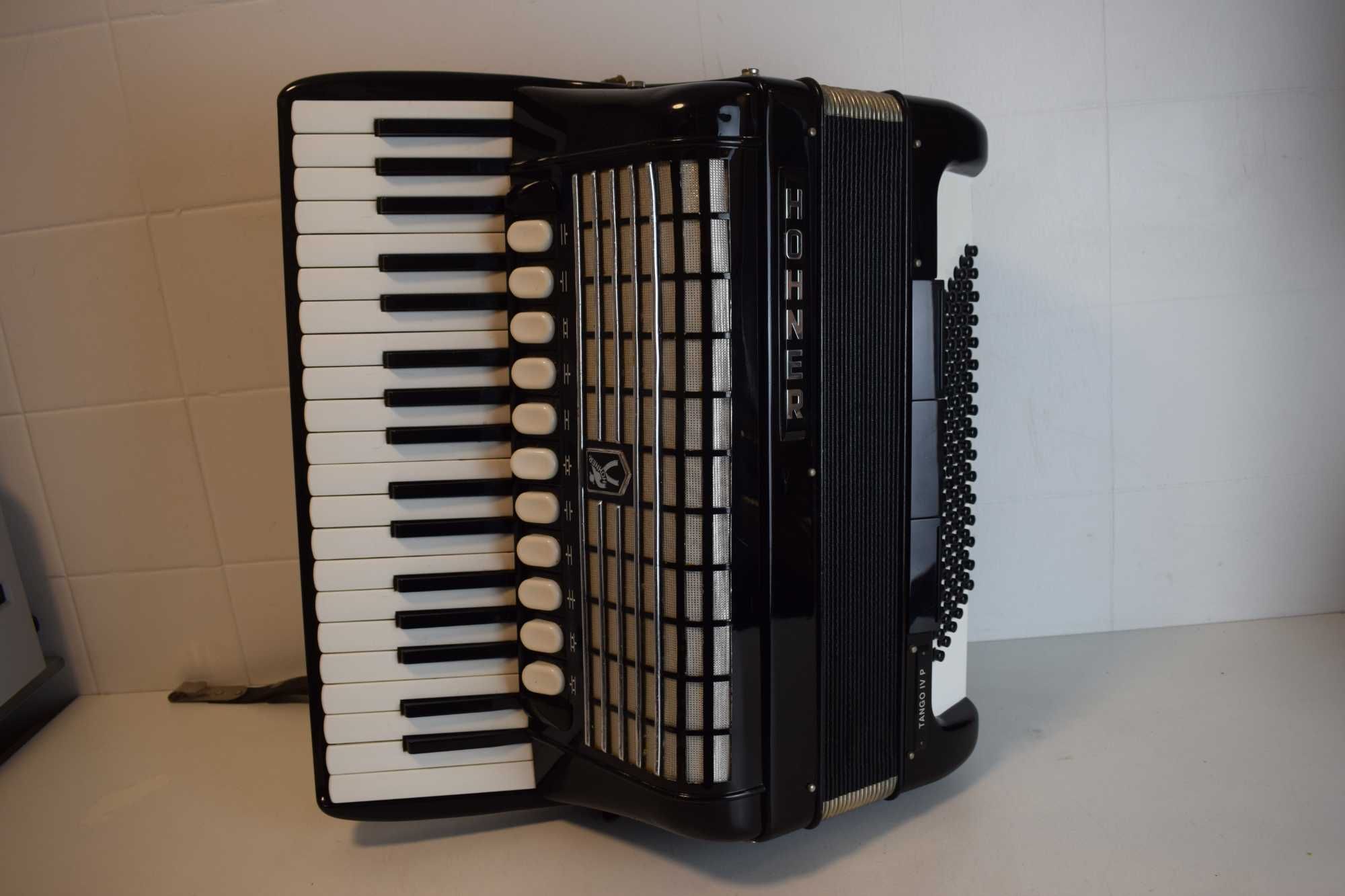 Acordeao Hohner Tango IV P 4 Voz 96 Baixox, N . 345