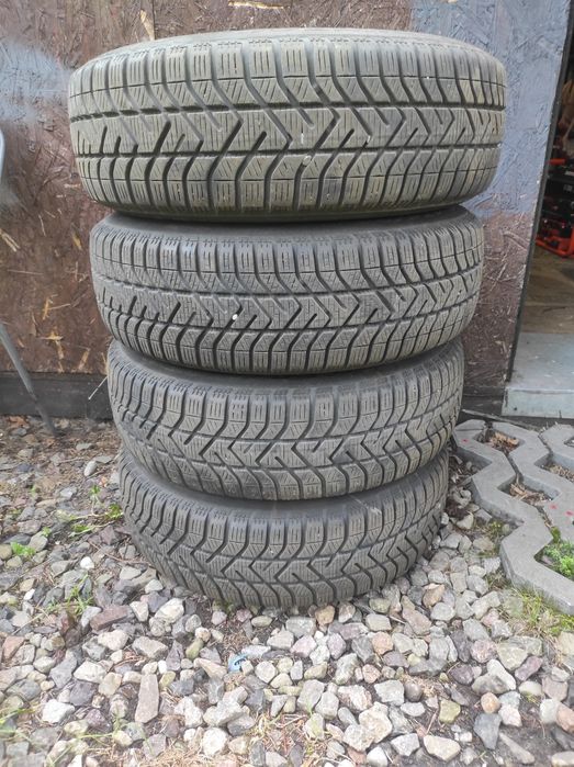 Opony zimowe Pirelli 175/65/14