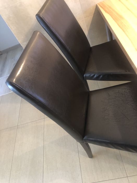 Krzesła cztery do kadalni