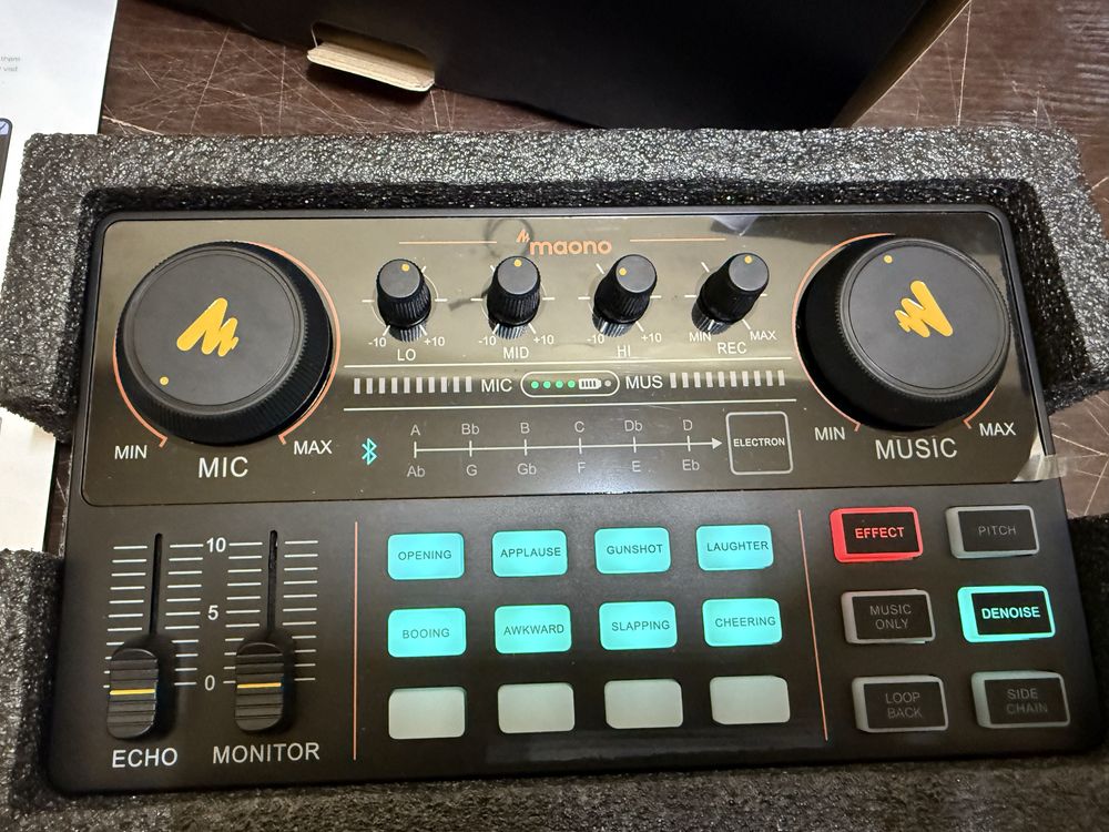 MaonoCaster Lite AU-AM200-S1 zestaw sprzętu do podcastu , mikser, mikr