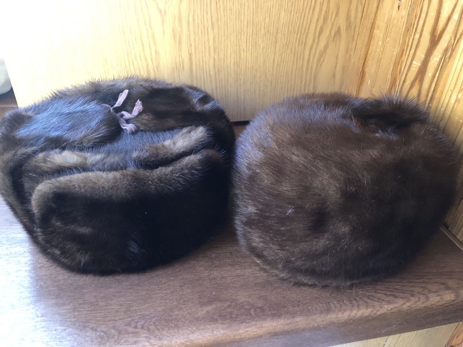 Зимові норкові  шапки