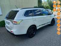 Mitsubishi Outlander 2.2D150KM 4x4 Bi-Xenony Skóry Navi Kamera El.Klapa 7-Foteli Full Opcja