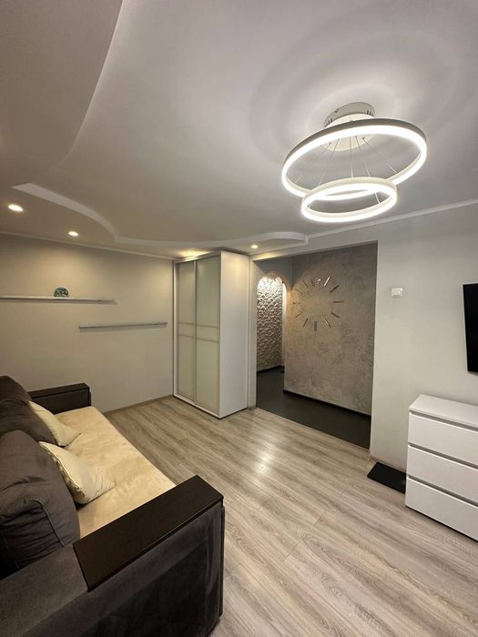 Продам 2 к квартиру Б.Хмельницкого( Косиора)