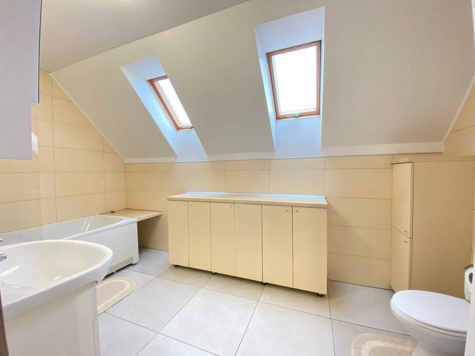 Русанівські Сади. Продаж окремого будинку в Києві