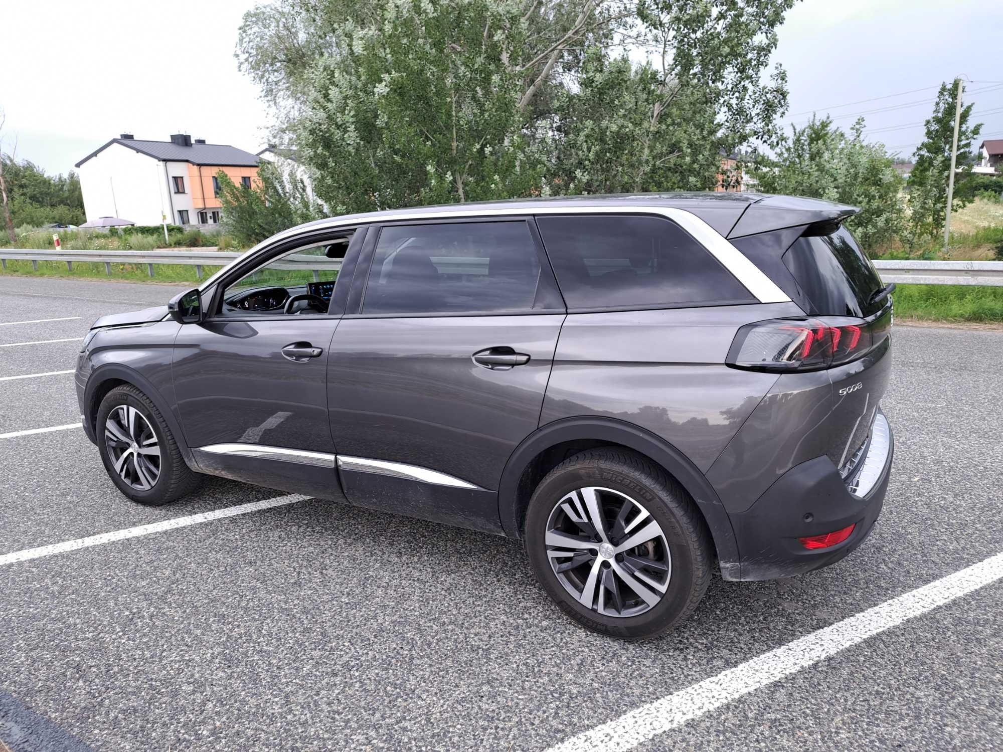 Peugeot 5008 II 1.5 BlueHDi Allure Pack S&S 2022r.