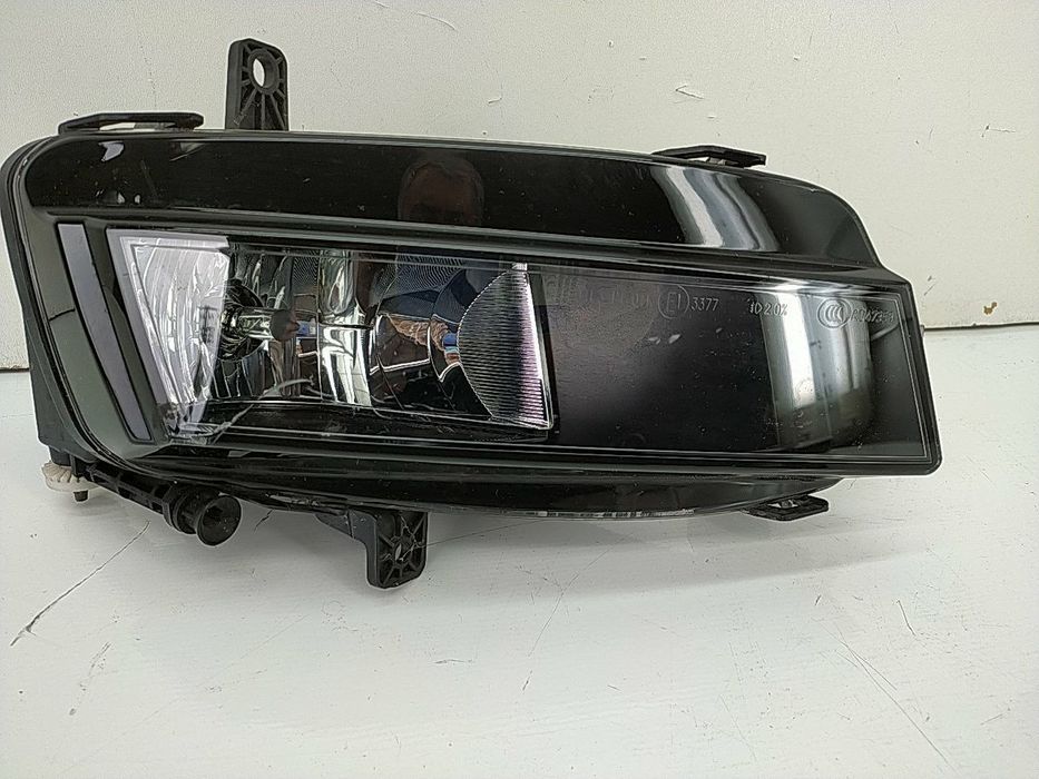 Farol Nevoeiro Direito Volkswagen Golf Vii (5G1, Bq1, Be1, Be2)