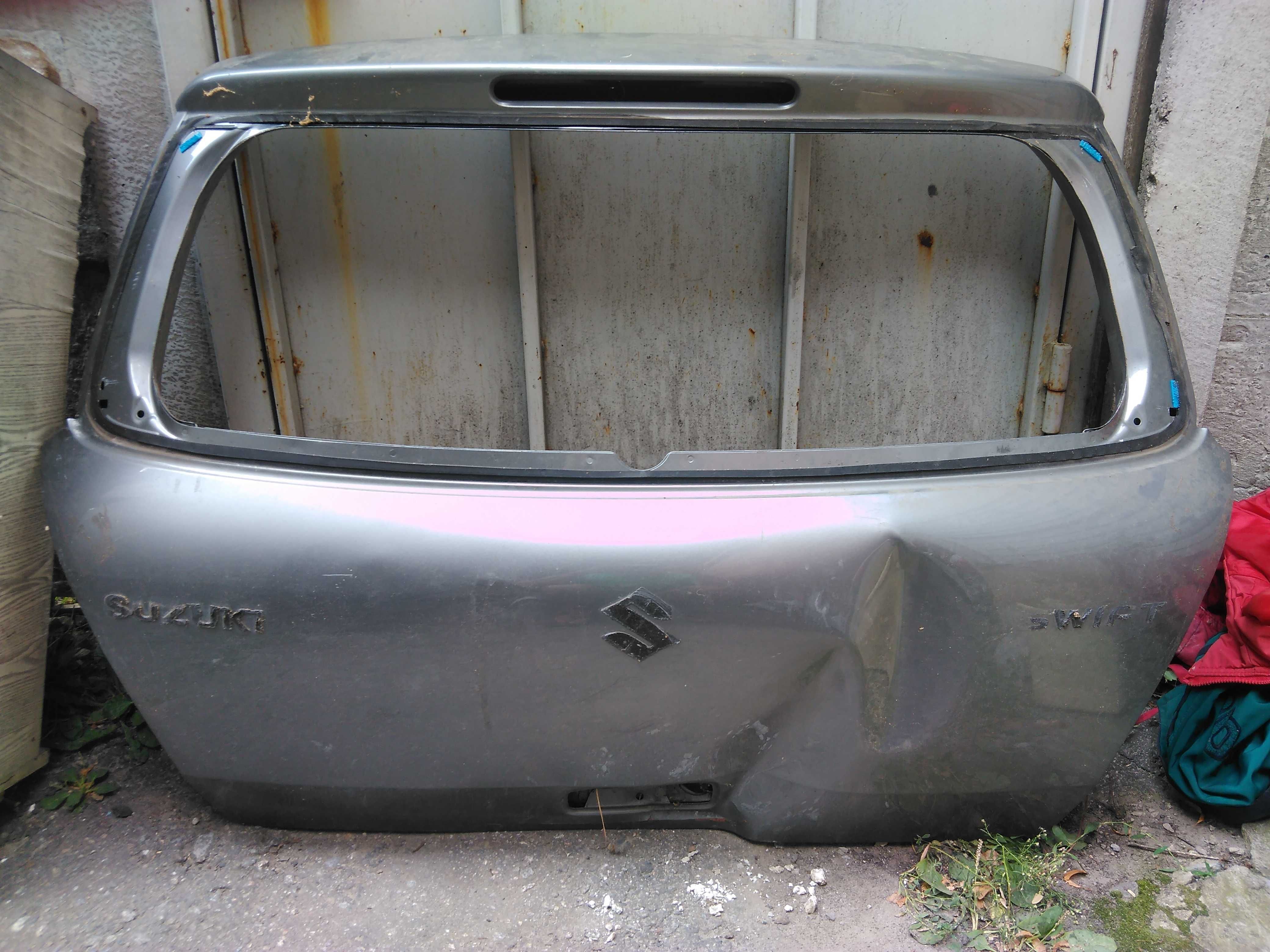 Крышка багажника Suzuki swift 2007