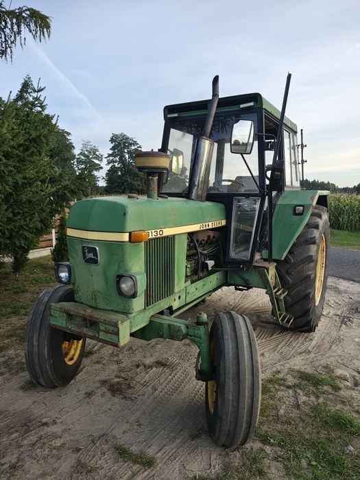 John Deere 3130 . JD 6 cylindrów