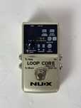 Pedal de efeito Nux Loop Core Deluxe avariado