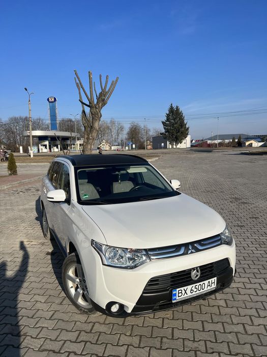 Продається Mitsubishi outlander