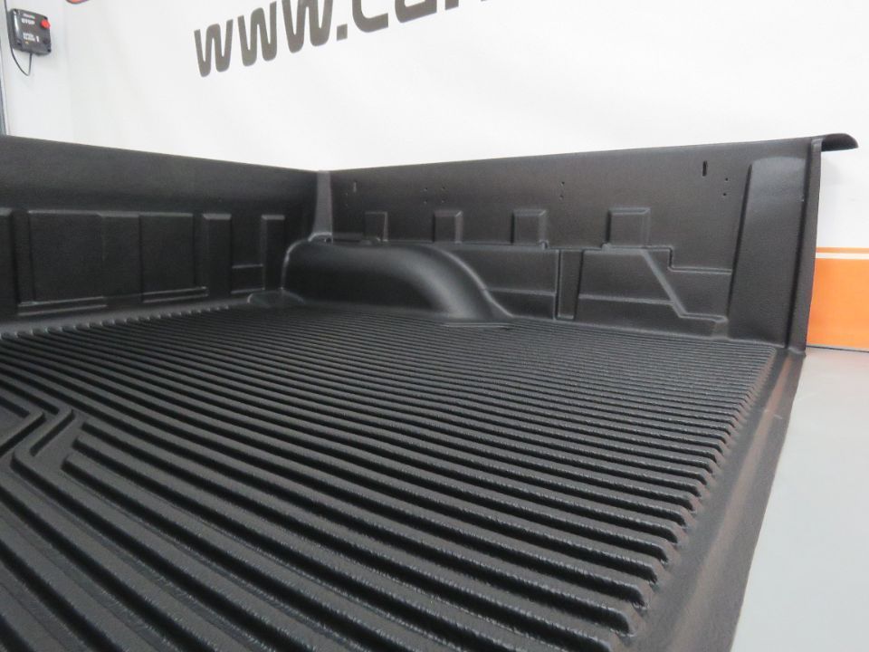 Fundo de caixa Nissan Navara D23 Sem aba com Channel