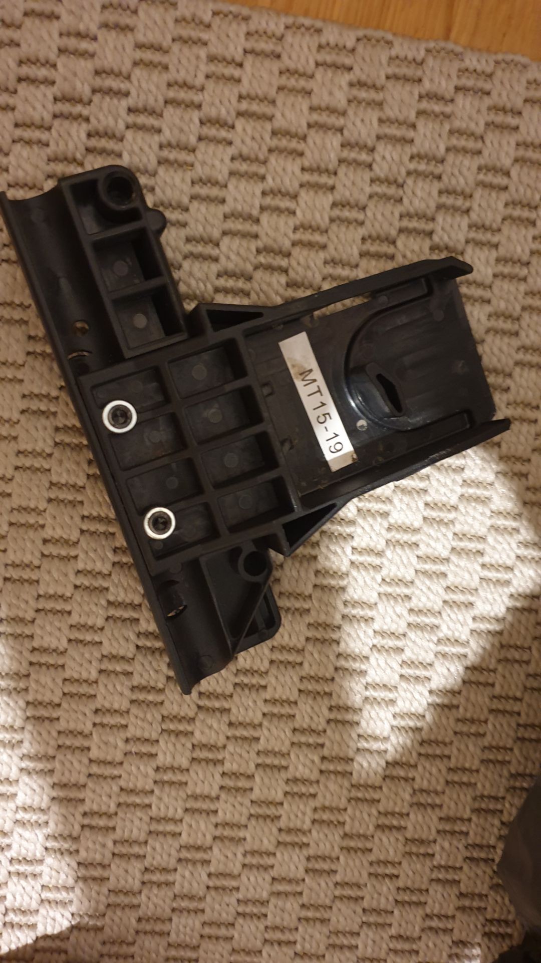 2 foteliki z adapterami Fotelik be safe xLander 0 13 miesiecy