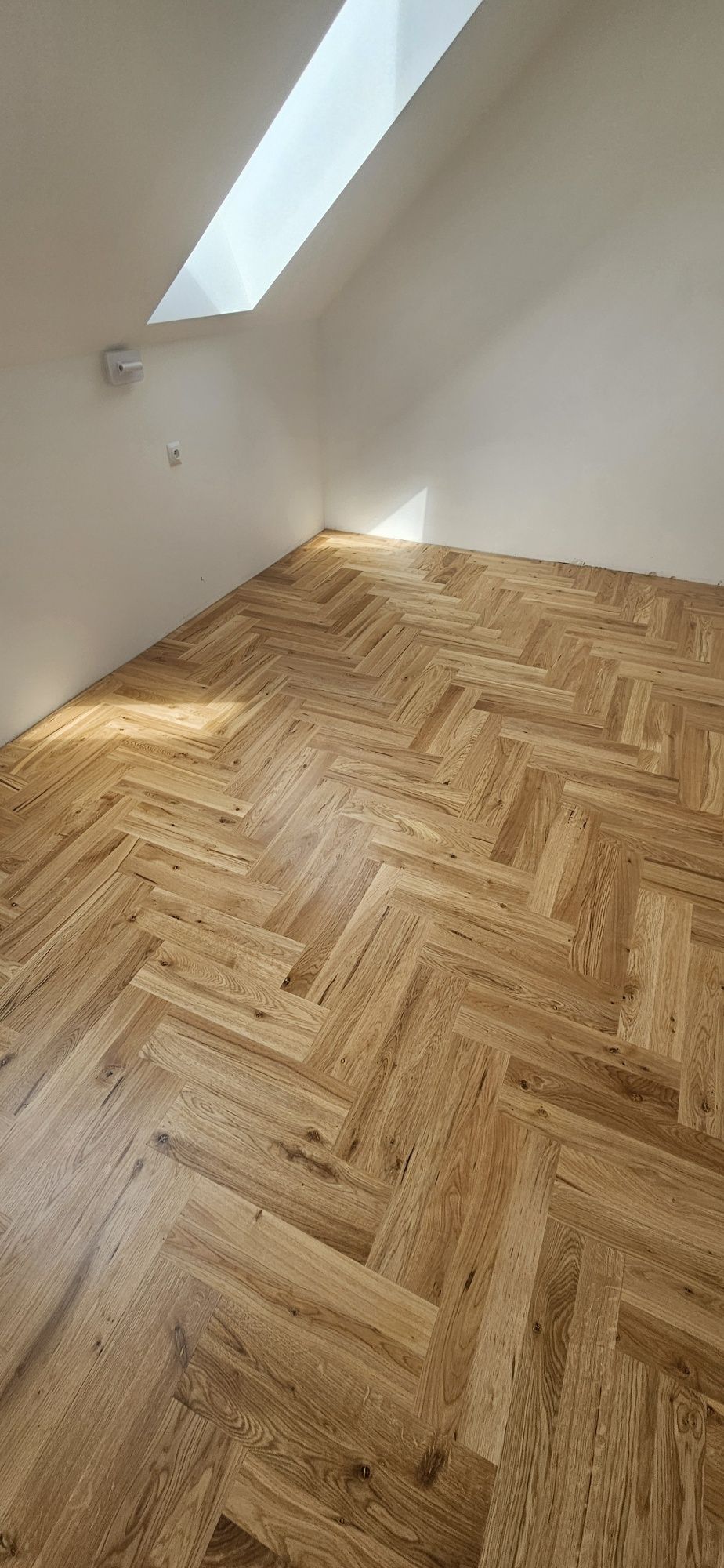 Parkiet dębowy lakierowany