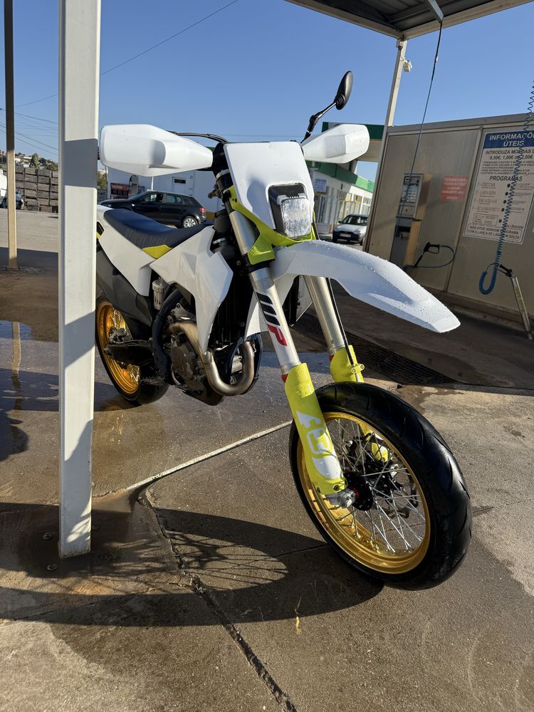 Husqvarna 450 supermoto enduro motocross