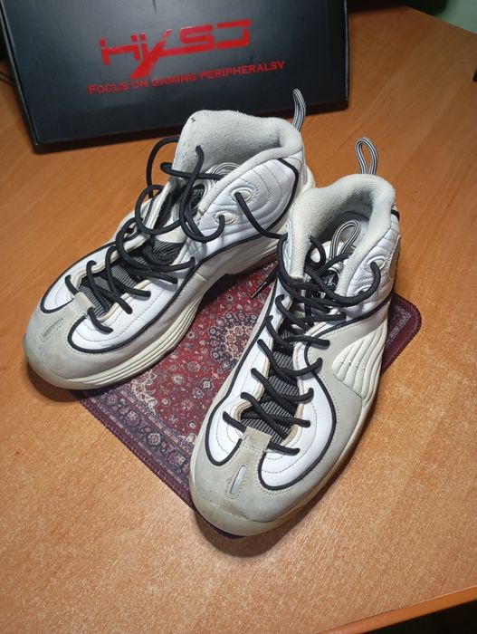 Кросівки Nike, Asics, New Balance