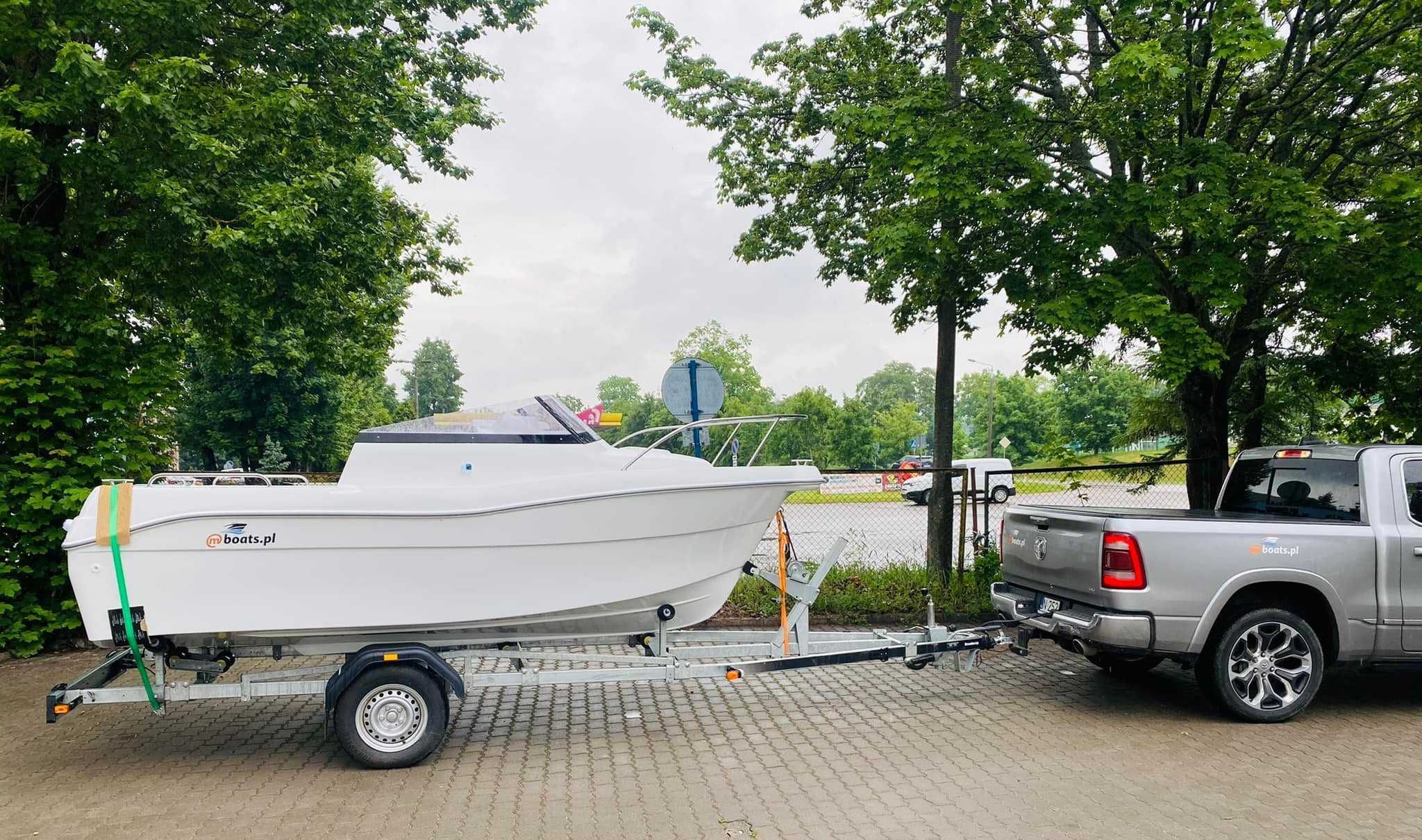 Cortina 480 Cabin - łódź motorowa, kabinowa na zamówienie od mboats