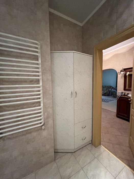 Здається 3-кімнатна квартира