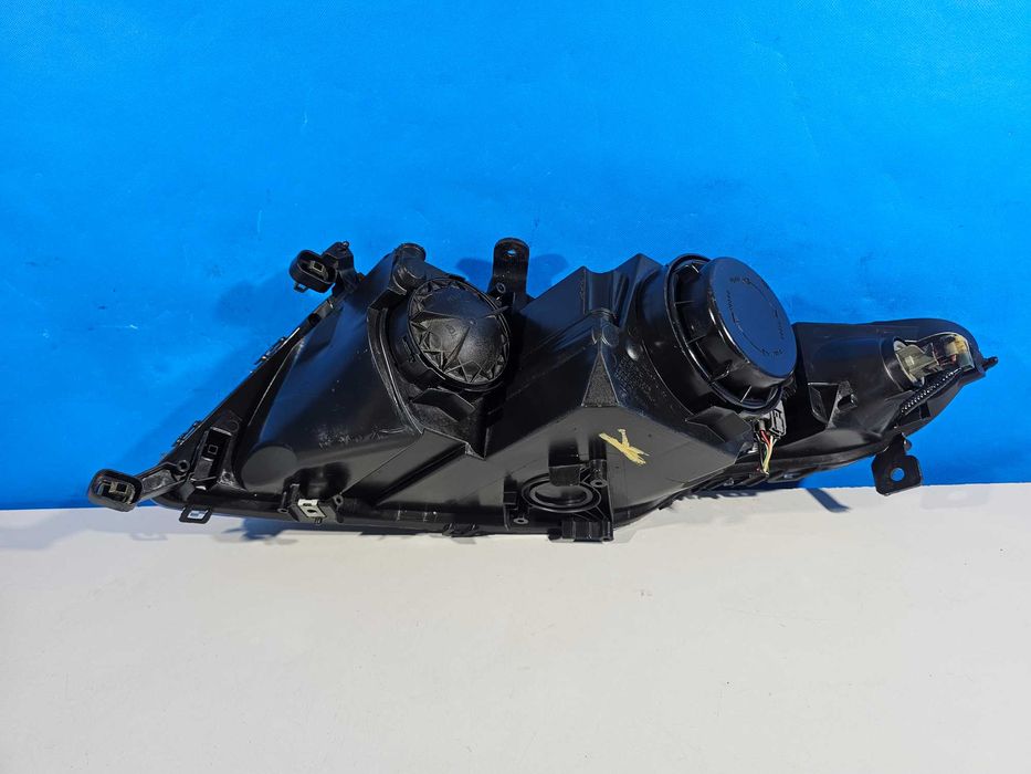 Honda Civic VIII 8 Ufo Lampa Przód Przednia Prawa H1 EUROPA Stan BDB