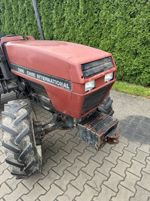 traktor case 2140 (ciagnik sadowniczy)