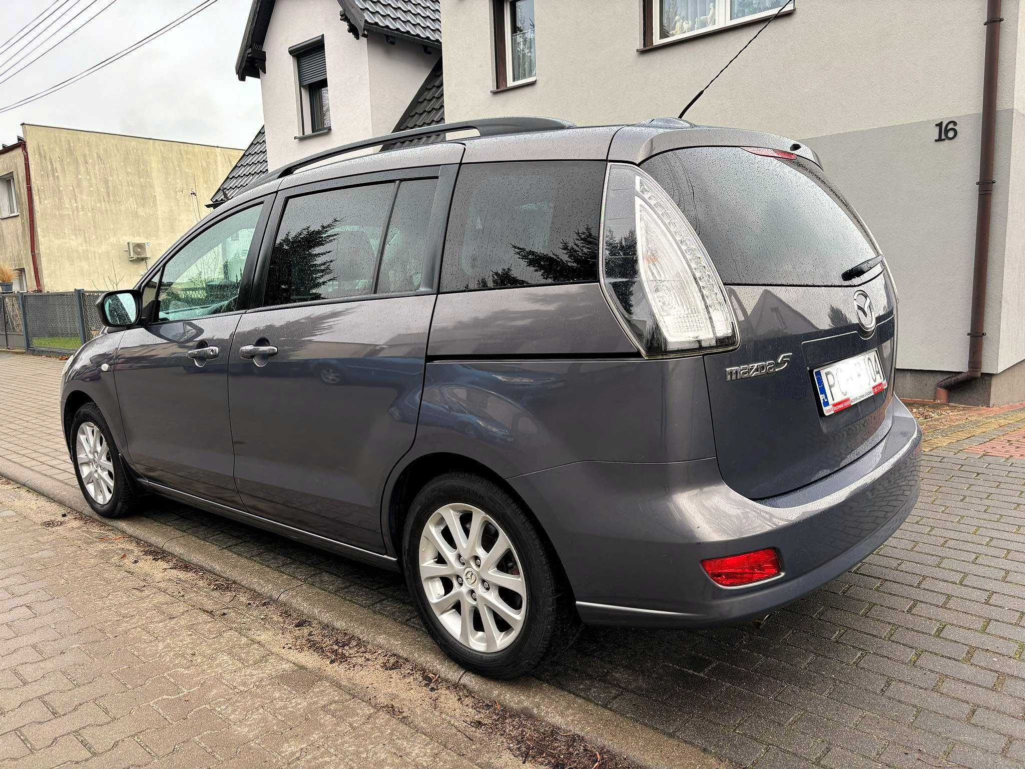 Samochód osobowy Mazda 5