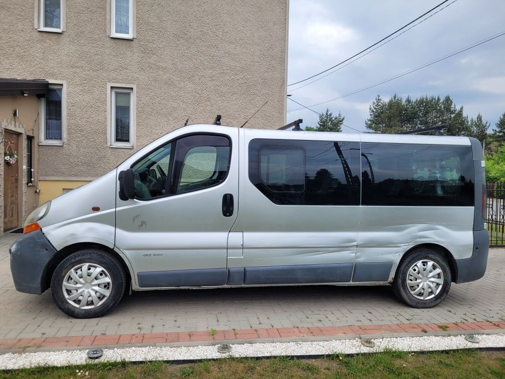 Renault Trafic 2004r, 1.9DCI, 9osobowy,  klimatyzacja,