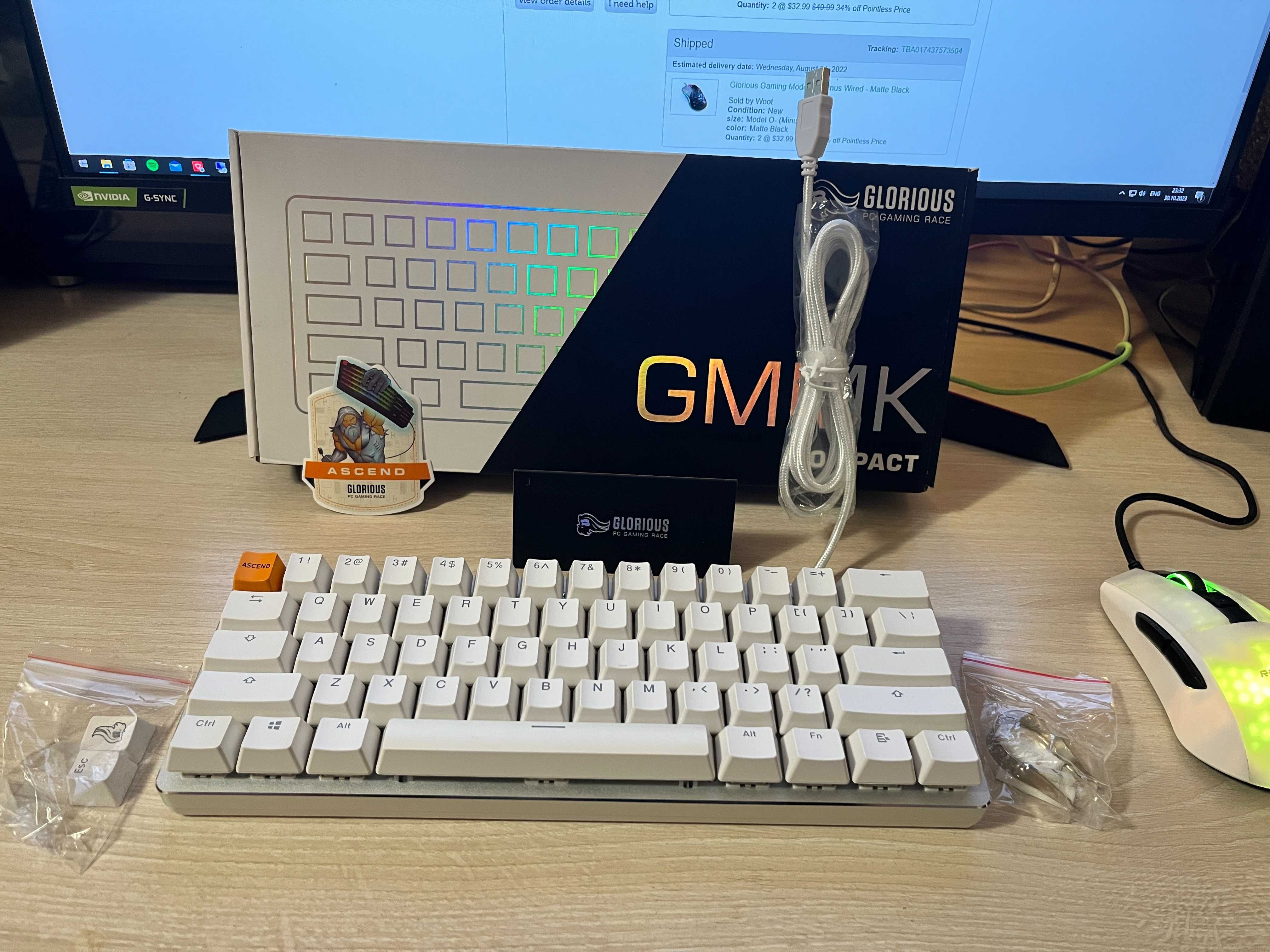 Glorious GMMK COMPACT White (GLO-GMMK-COM-BRN-W) Gateron Brown