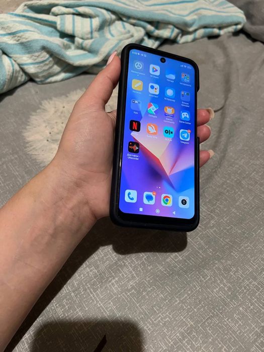 Телефон Xiomi Redmi 10 , 4/64 стан ідеал