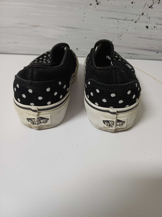 Ténis Vans Nº36 preto e branco