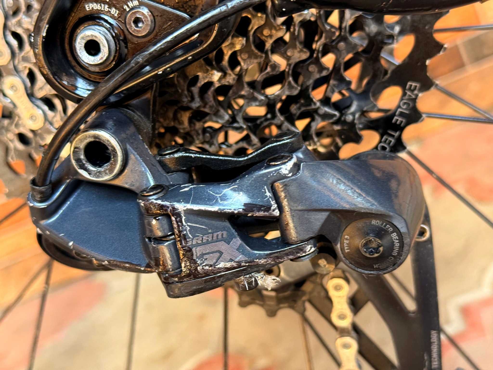 CANYON Torque 27.5"L-XL" SRAM GX 1x12 ROCK SHOX 180 mm 14.5 Кг ENDURO